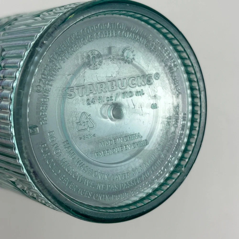 StarBucks Iridescent Mermaid Siren Shell Wave‎ Tumbler Collectible Holographic